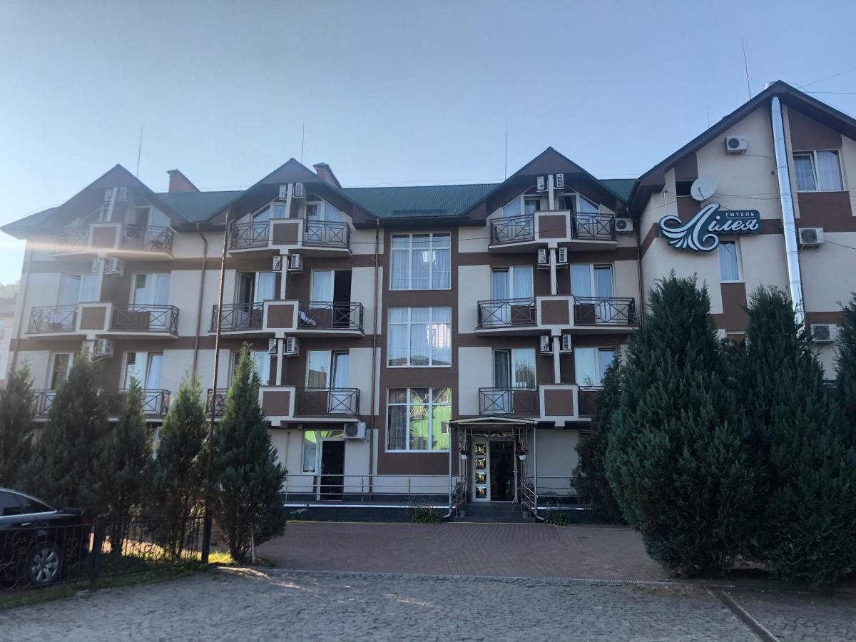 Lileya Hotel Polyana  Eksteriør billede